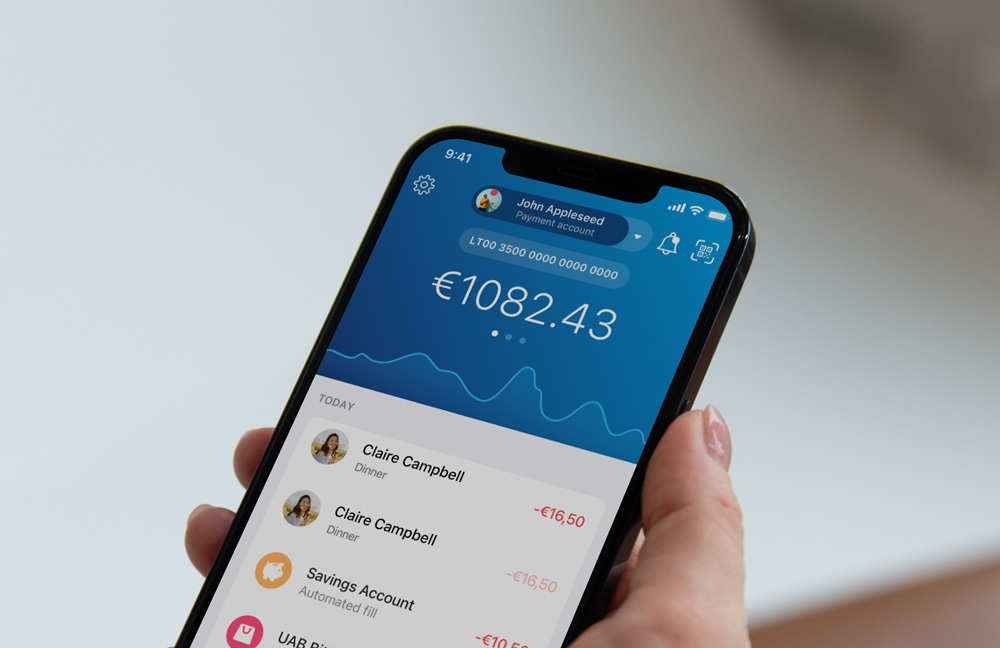 Guidance on how to request a refund for Paysera transfer.